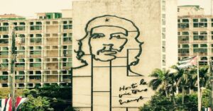 En la foto, imagen del Che Guevara en la Plaza