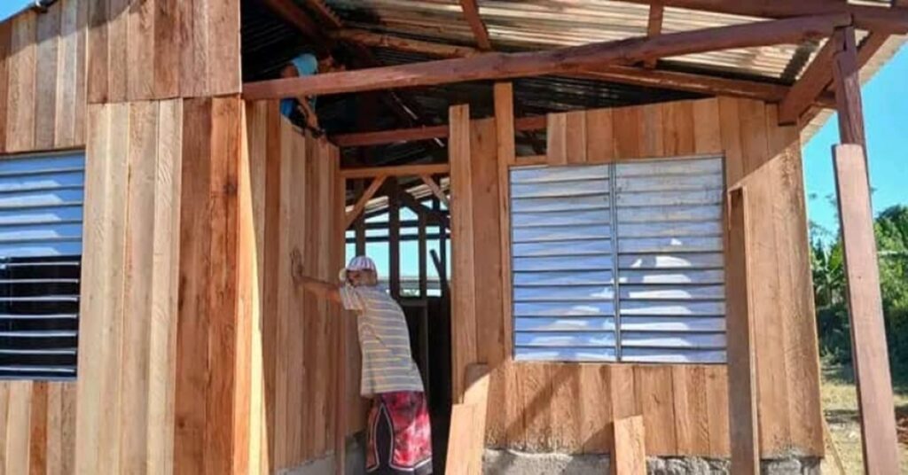 Las autoridades santiagueras dicen que "recuperaron" más de 15 mil casas afectadas por Melissa