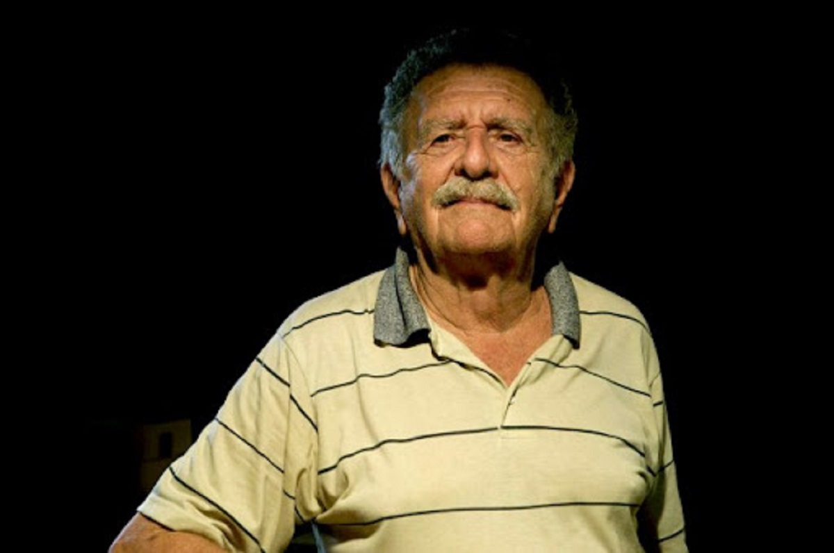 En la foto, Raúl POmares