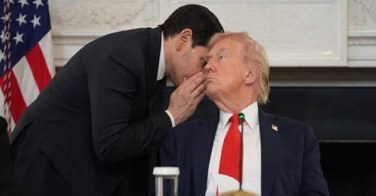 En la foto, Marco Rubio y Donald Trump