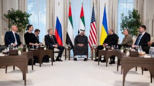 En la foto, prmera reunión a tres partes entre Rusia, EEUU y Ucrania en Abu Dabi