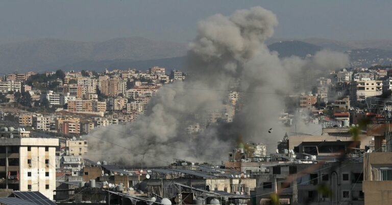 En la foto, momento de los ataques israelíes a Sidón
