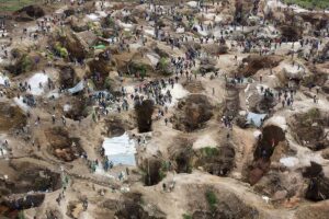 En la foto, Mina de Coltán de Masisi, donde ocurrió la avalancha