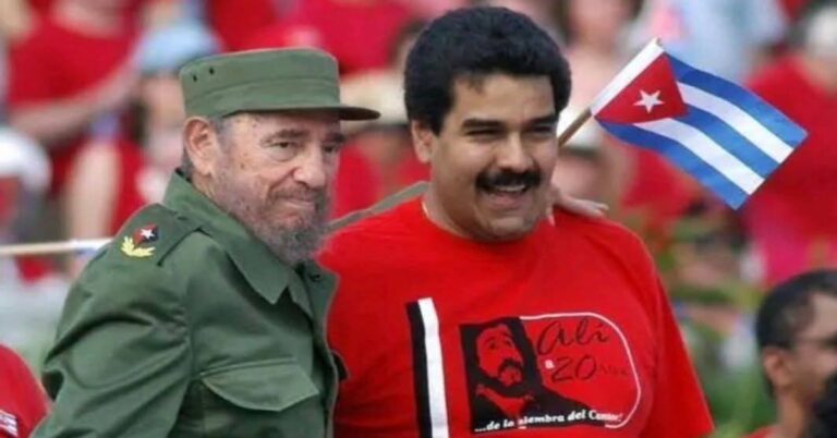 En l foto, Fidel Castro y Nicolás Maduro