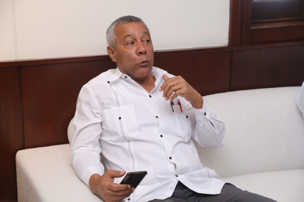 En la foto, Ángel Arzuaga, embajador de Cuba en Santo Domingo