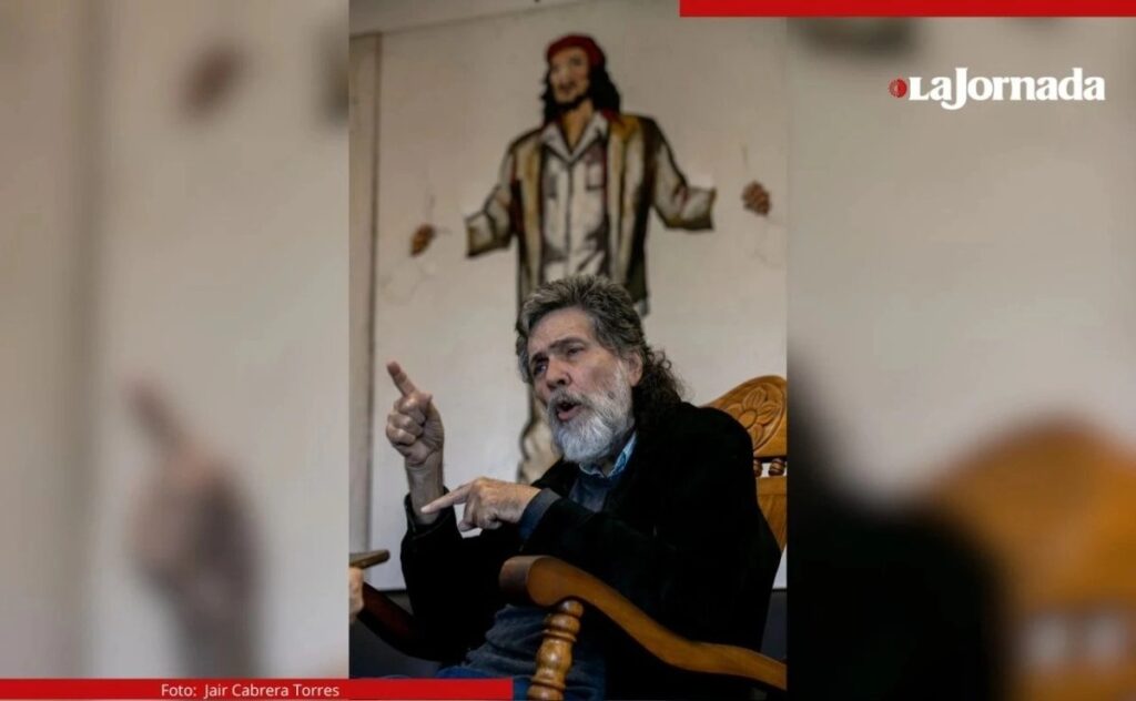 En la foto, Abel Prieto durante su entrevista a La Jornada