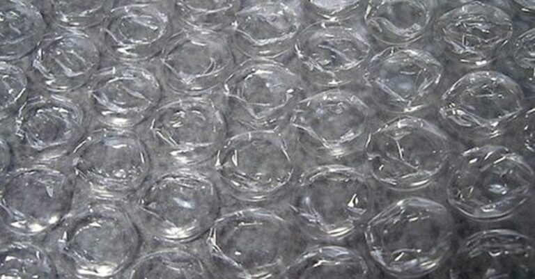 En la foto, plástico de Burbujas