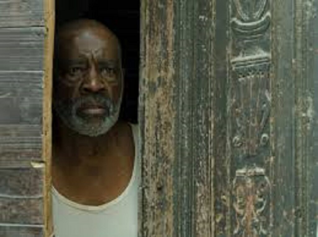 En la foto, Alden Night