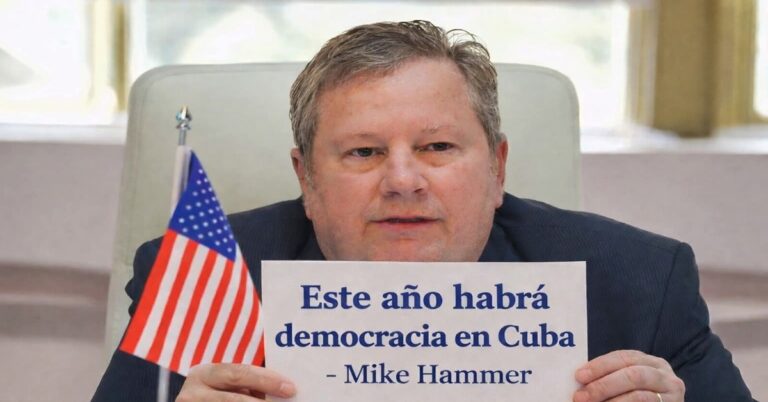 En la foto, Mike Hammer