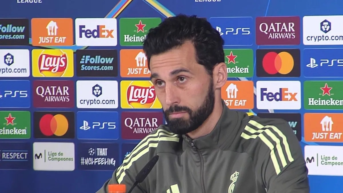 En al foto, Alvaro Arbeloa en la rueda de prensa previa al Real Madrid - Benfica