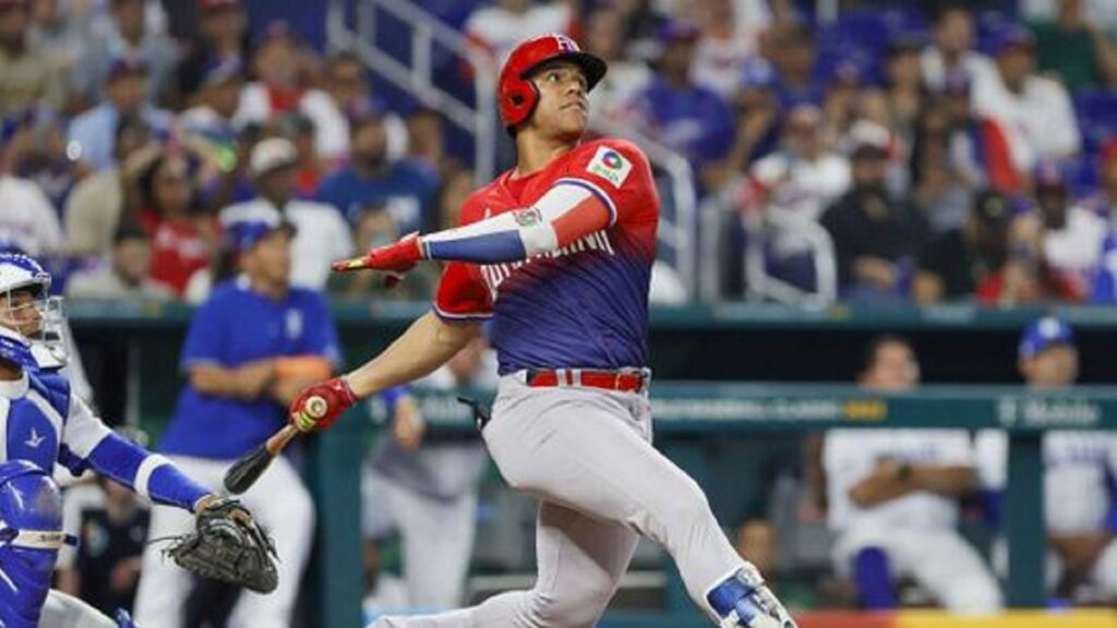 En la foto, Juan Soto con Dominicana en el anterior Clásico