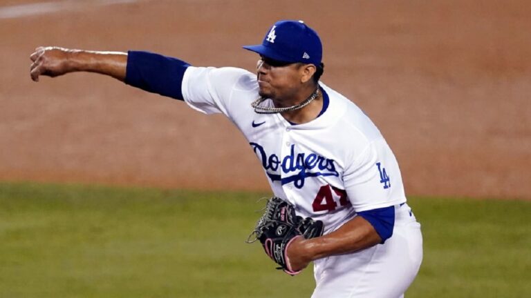 En la foto, Brusdar Graterol