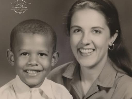 En la foto, Stanley Ann Dunham y su hijo Barack Obama