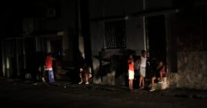 En la foto, apagones en Cuba