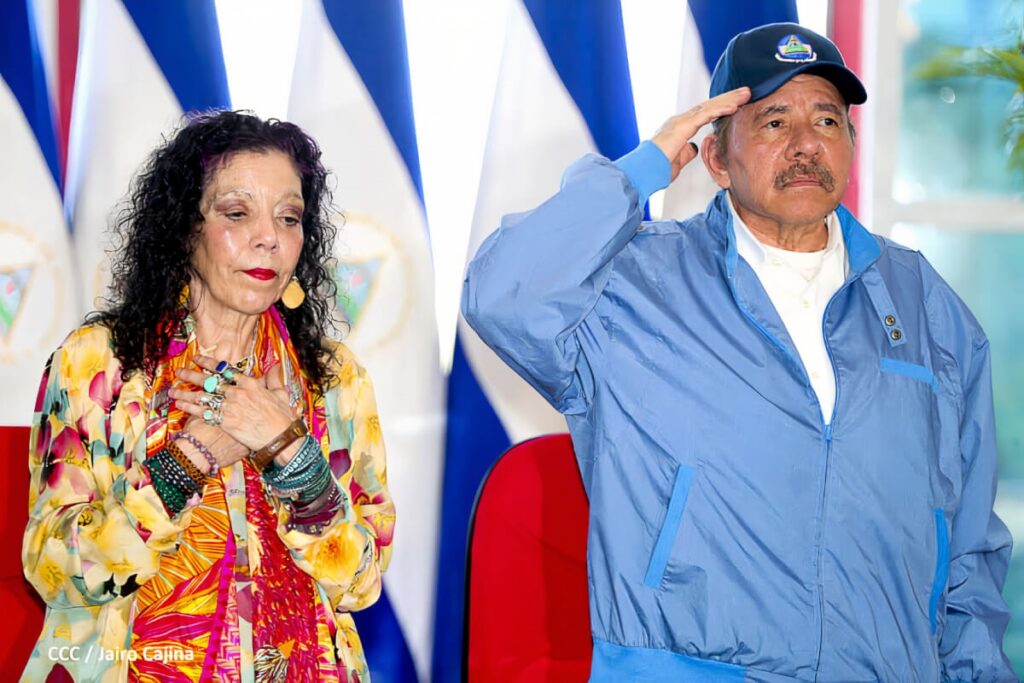 En la foto, los copresidentes de Nicaragua, Daniel Ortega y Rosario Murillo