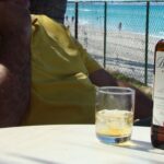 En la foto, los que se dan buena vida en Cuba quieren que todo siga igual