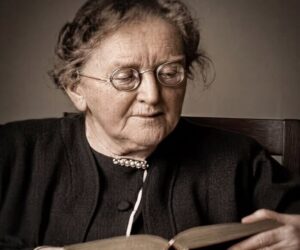 En la foto, Anna Essinger