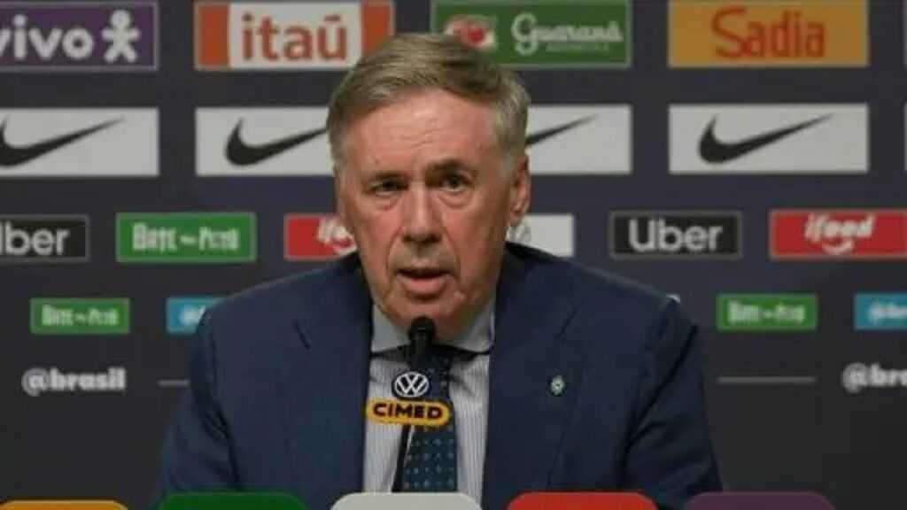 En la foto, Carlo Ancelotti
