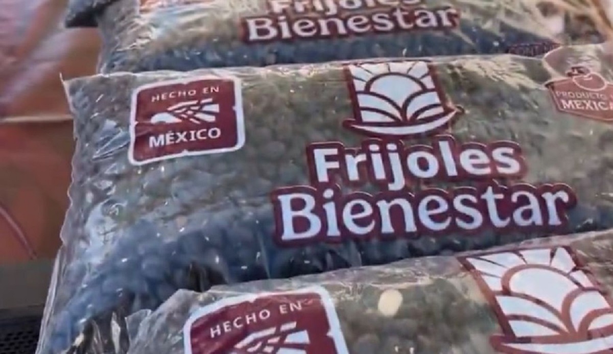 En la foto, frijoles donados por México a Cuba que la dictadura vende en tiendas en dólares