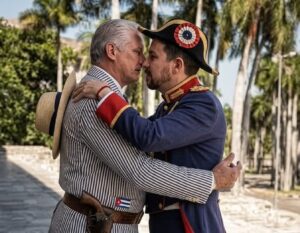 En la foto, una imagen de Ai de Díaz-Canel y Pablo Iglesias