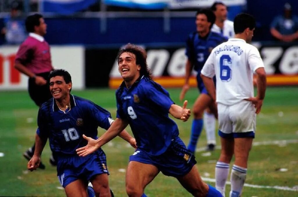 En la foto, Batistuta y Maradona