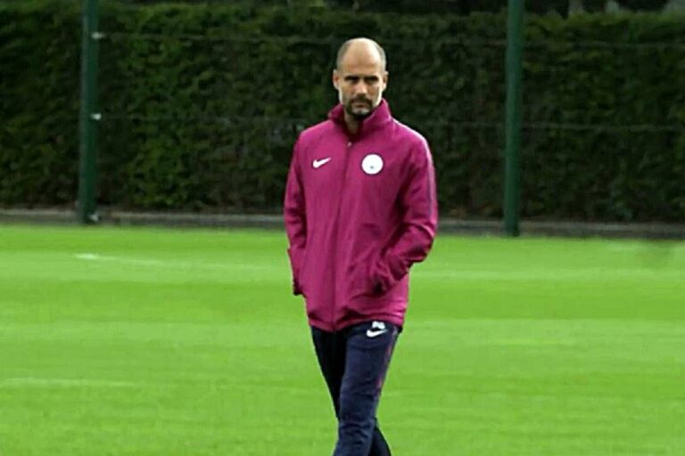 En la foto, Pep Guardiola en un entrenamiento
