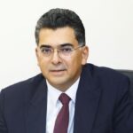 En la foto, el ministro de Información del Líbano, Paul Morcos