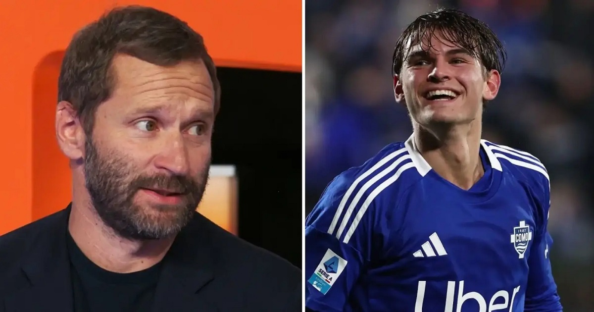 En la foto, Carlalberto Ludi y Nico Paz