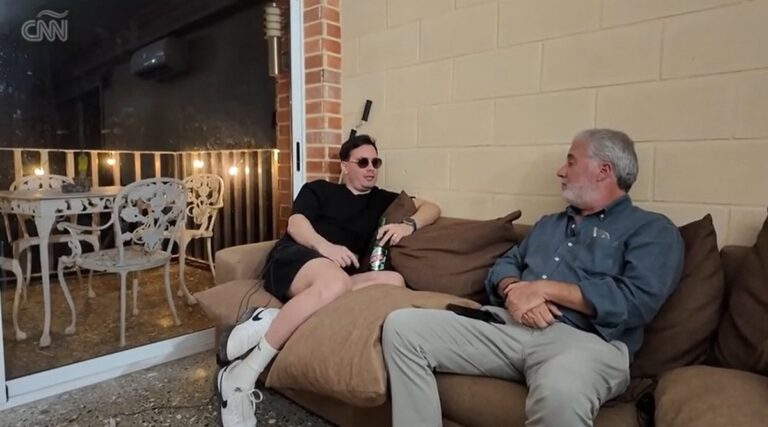 En la foto, Sandro Castro durante su entrevista con CNN