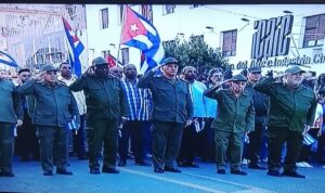 En la foto, una imagen del acto en 23 y 12, en plano cerrado