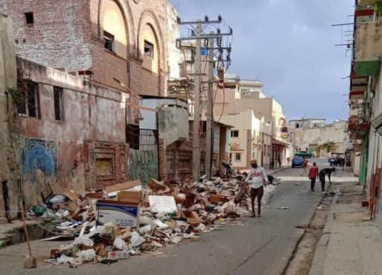 En la foto, una calle de La Habana
