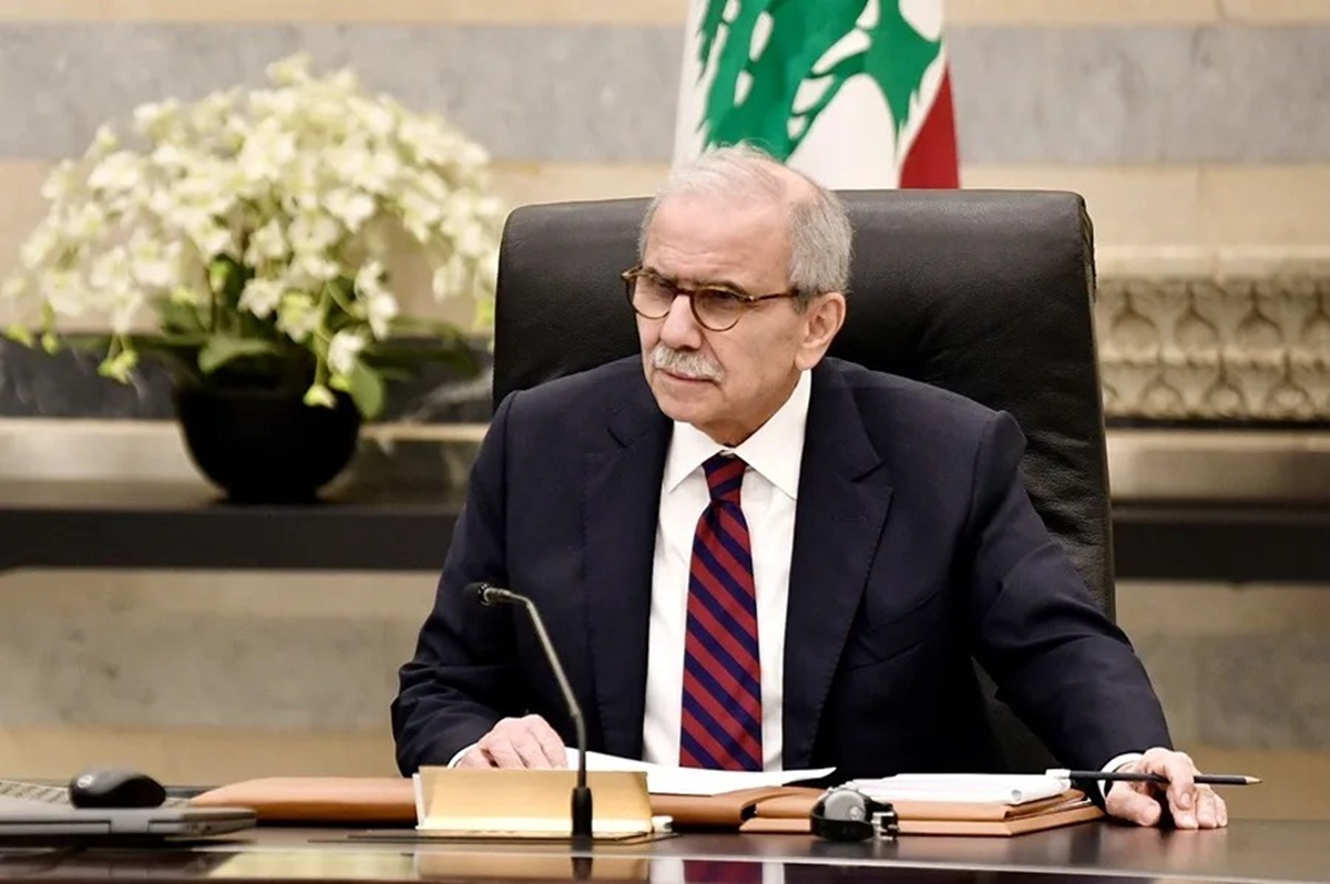 El primer ministro de Líbano dice que su Gobierno continúa "trabajando por detener la guerra" 1 En la foto, el primer ministro de Líbano, Nawaf Salam