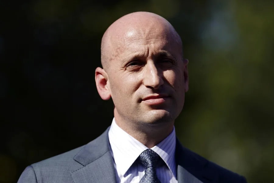 Miller dice que EE.UU. puede bloquear economía de Irán "indefinidamente" 3 En la foto, el asesor de seguridad nacional de la Casa Blanca, Stephen Miller