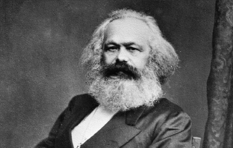 En la foto, Carlos Marx