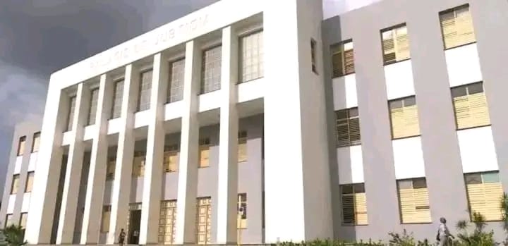 Condenan a 12 años de prisión a trabajador del Hospital Saturnino Lora por robo de combustible y sabotaje eléctrico