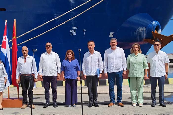 De caridad en caridad: China envía 60 mil toneladas de arroz