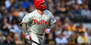 En la foto, Kyle Schwarber