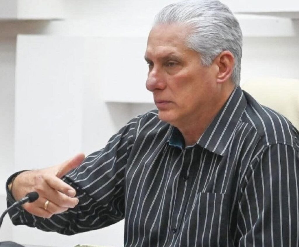 En la foto, Miguel Díaz-Canel