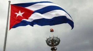 En la foto, una bandera cubana