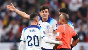 En la foto, Harry Maguire y Phil Foden