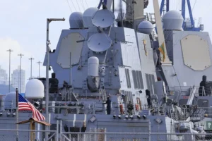 En la foto, el destructor USS Stockdale (DDG-106) de la Marina de los Estados Unidos