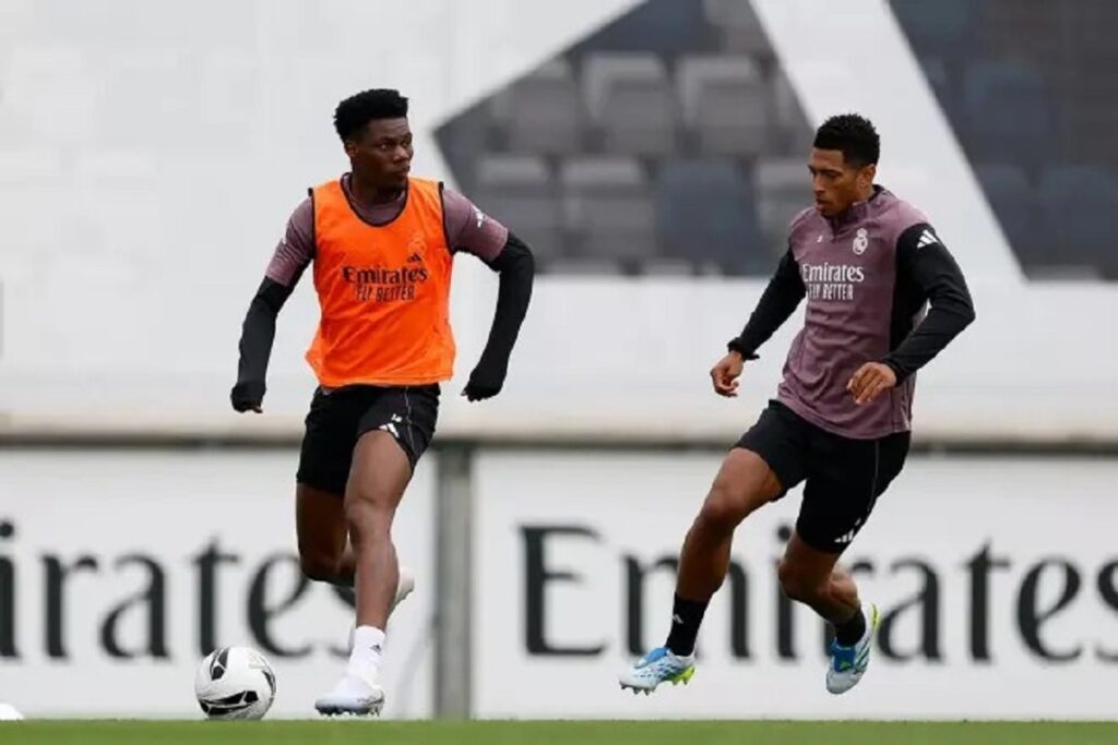En la foto, Tchouaméni y Bellingham en un entrenamiento