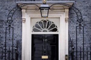 En la foto, Residencia oficial del Primer Ministro británico en el número 10 de Downing Street, Londres