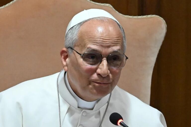 En la foto, El papa León XIV en la presentación de su encíclica 'Magnifica humanitas', este lunes en el Vaticano.