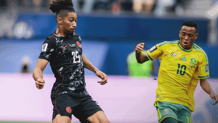Canadá rompe la resistencia de Sudáfrica y avanza a octavos con un gol agónico de Eustáquio