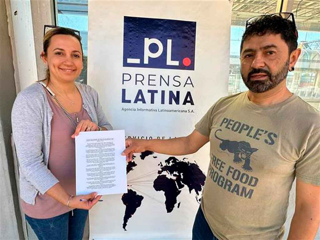 Sesenta y siete años fabricando una verdad de utilería