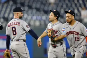 En la foto, Christian Walker y José Altuve