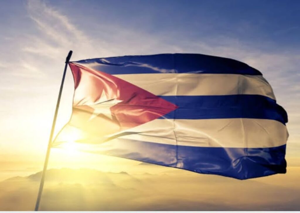 En la foto, una bandera cubana