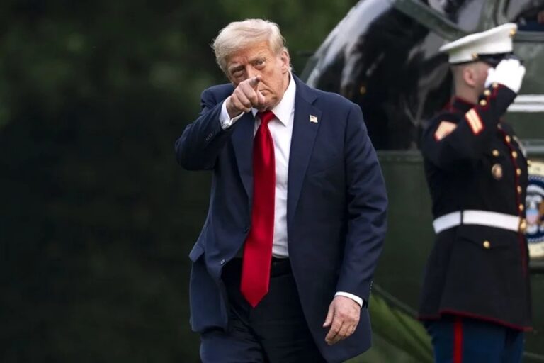 Trump anuncia represalias contra Irán por derribar un helicóptero estadounidense 1 En la foto, Donald Trump
