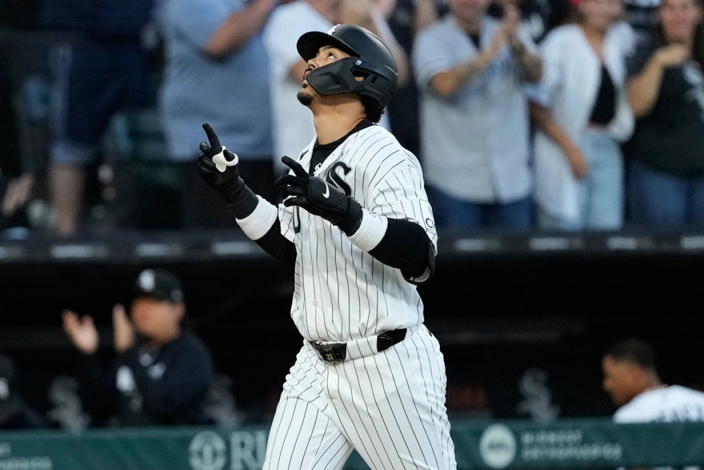 White Sox vencen 2-1 a Guardianes y se afianzan en la cima de la Central 2 En la foto, Miguel Vargas
